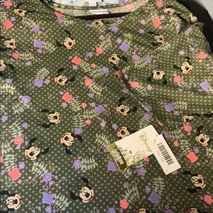 2xl Irma BNWT Disney